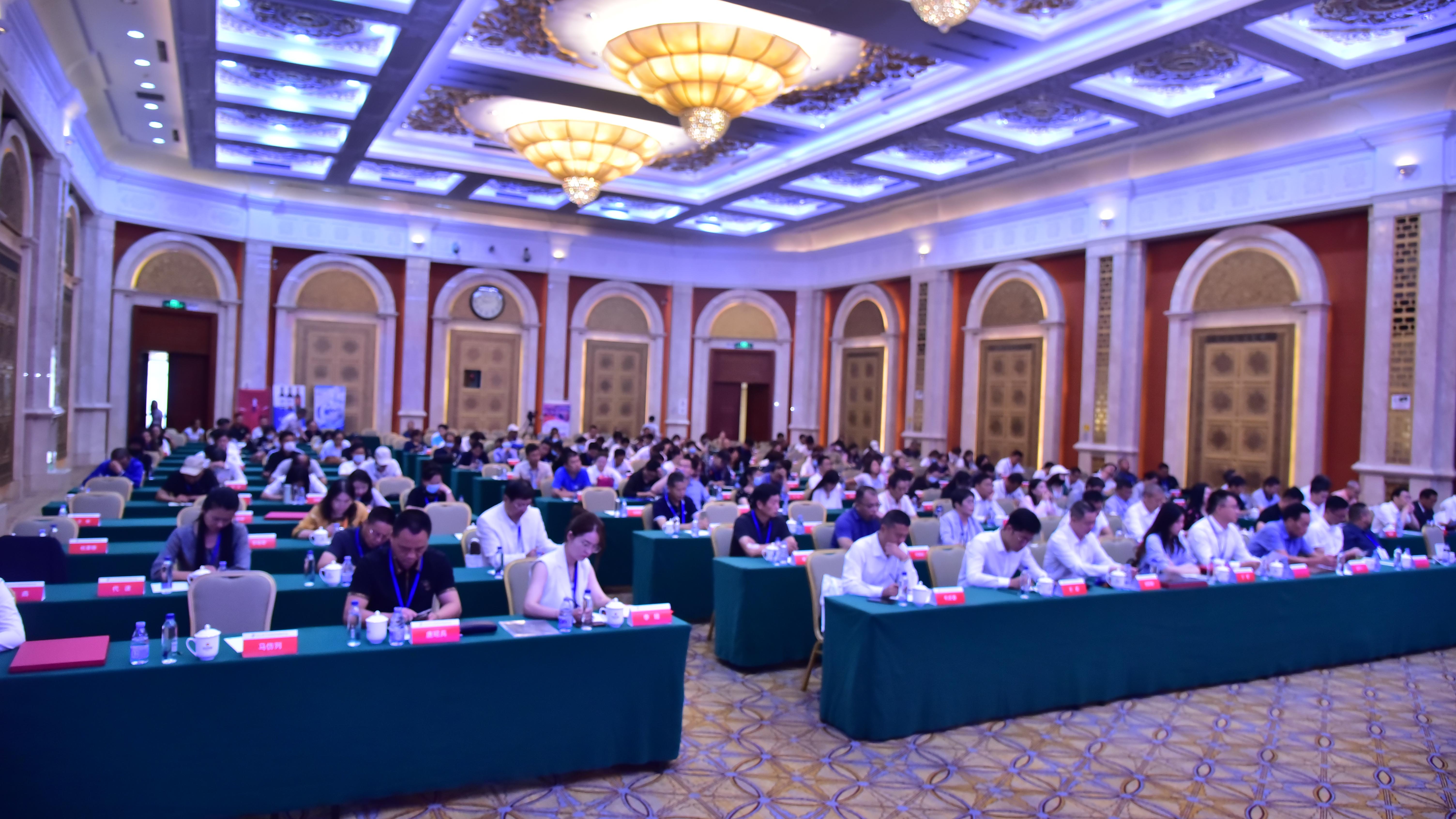 喜報！華恩衣架又榮獲兩項大獎！